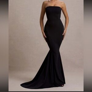 Elegant Black Strapless Evening Gown